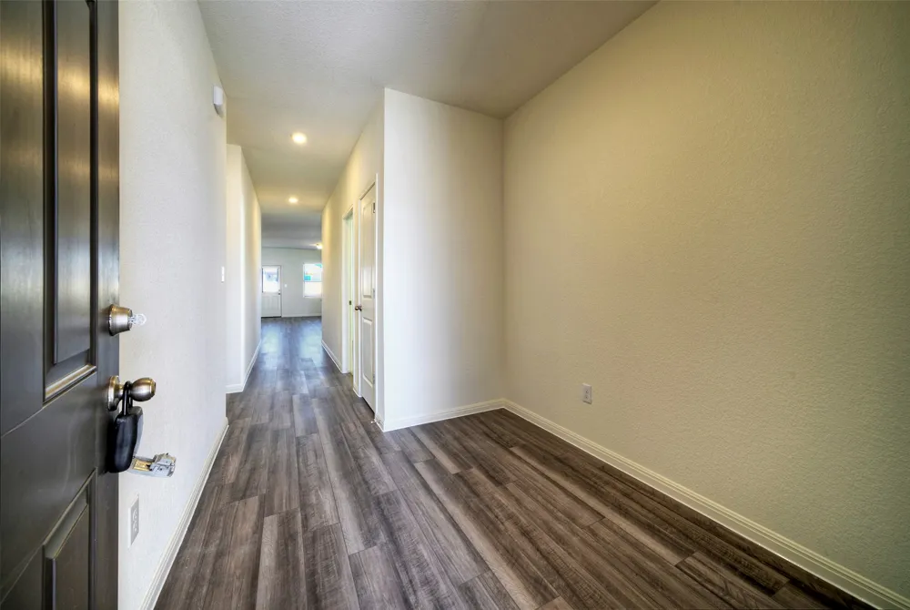 248 Wren Lane Kyle, TX 78640