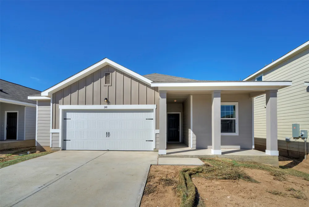 248 Wren Lane Kyle, TX 78640