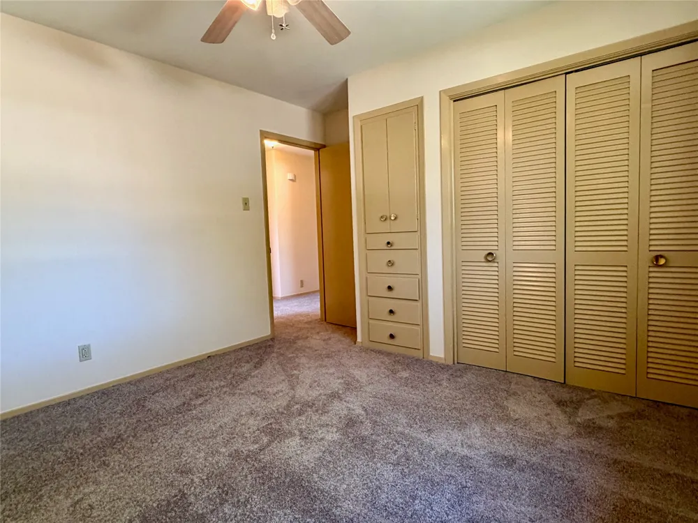 141 Oaklane Drive Universal City, TX 78148