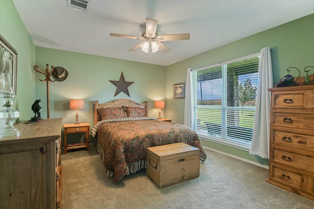 1465 County Road 436 Thrall, TX 76578
