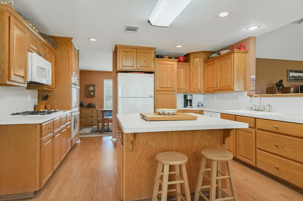 1465 County Road 436 Thrall, TX 76578