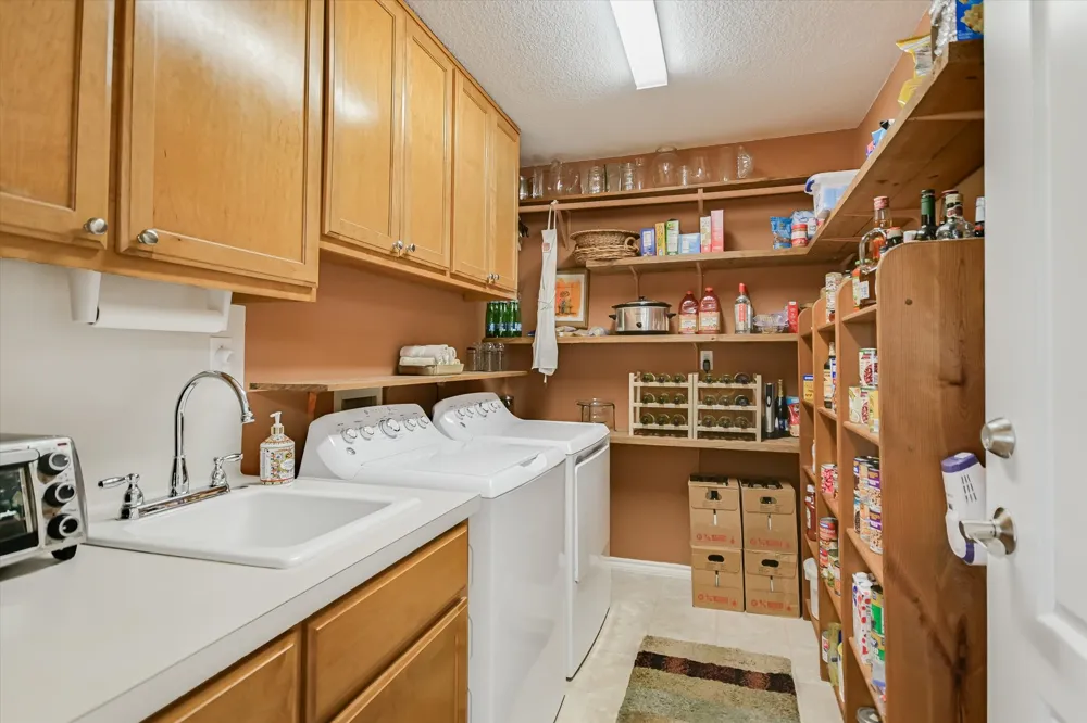 1465 County Road 436 Thrall, TX 76578