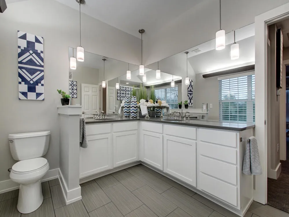 202 S College Street #14 Georgetown, TX 78626
