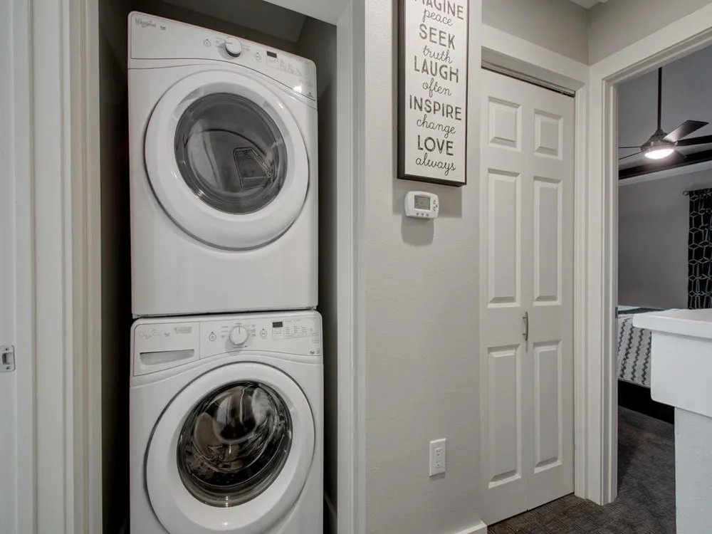 202 S College Street #14 Georgetown, TX 78626