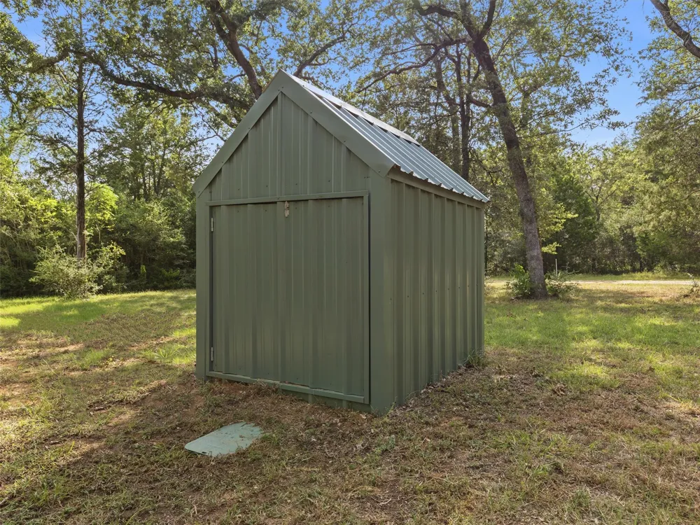 299 Nink Road #A Smithville, TX 78957