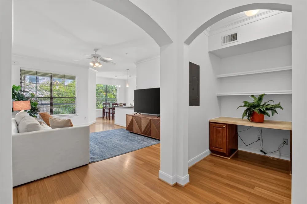 7701 Rialto Boulevard #1323 Austin, TX 78735