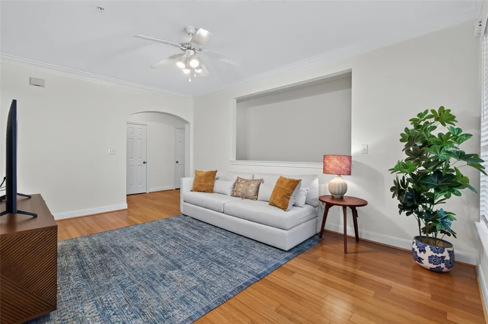 7701 Rialto Boulevard #1323 Austin, TX 78735