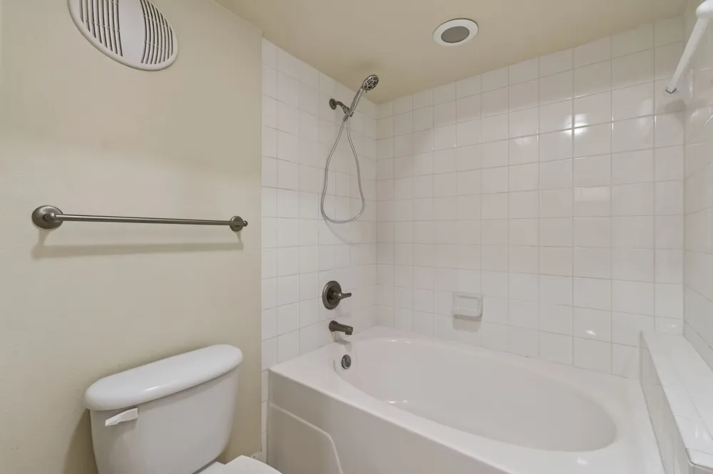 7701 Rialto Boulevard #1323 Austin, TX 78735