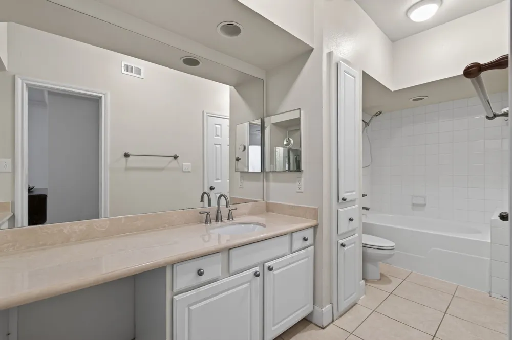 7701 Rialto Boulevard #1323 Austin, TX 78735