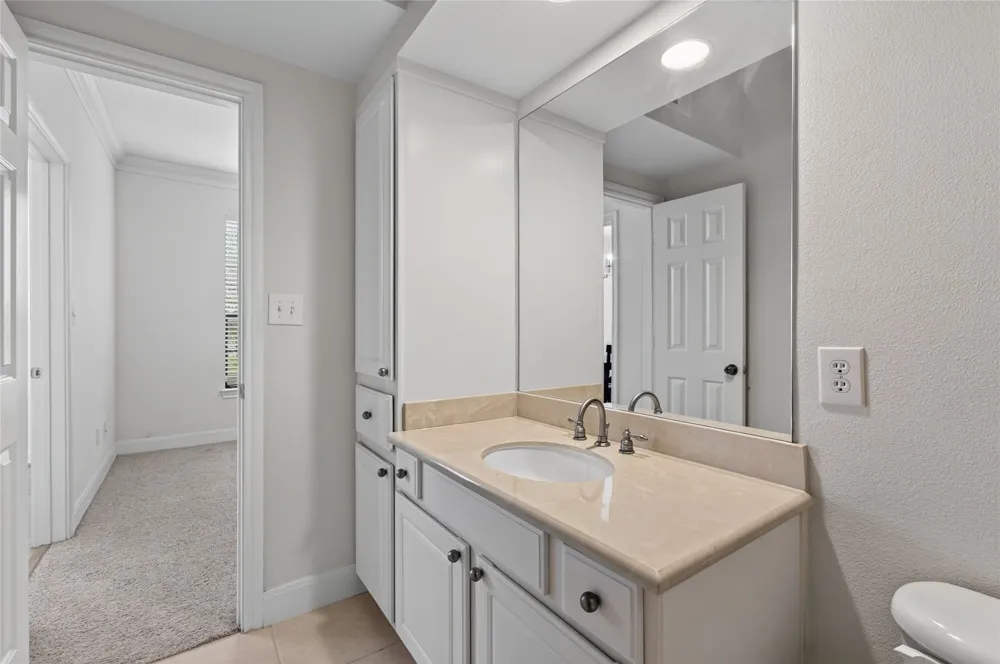 7701 Rialto Boulevard #1323 Austin, TX 78735