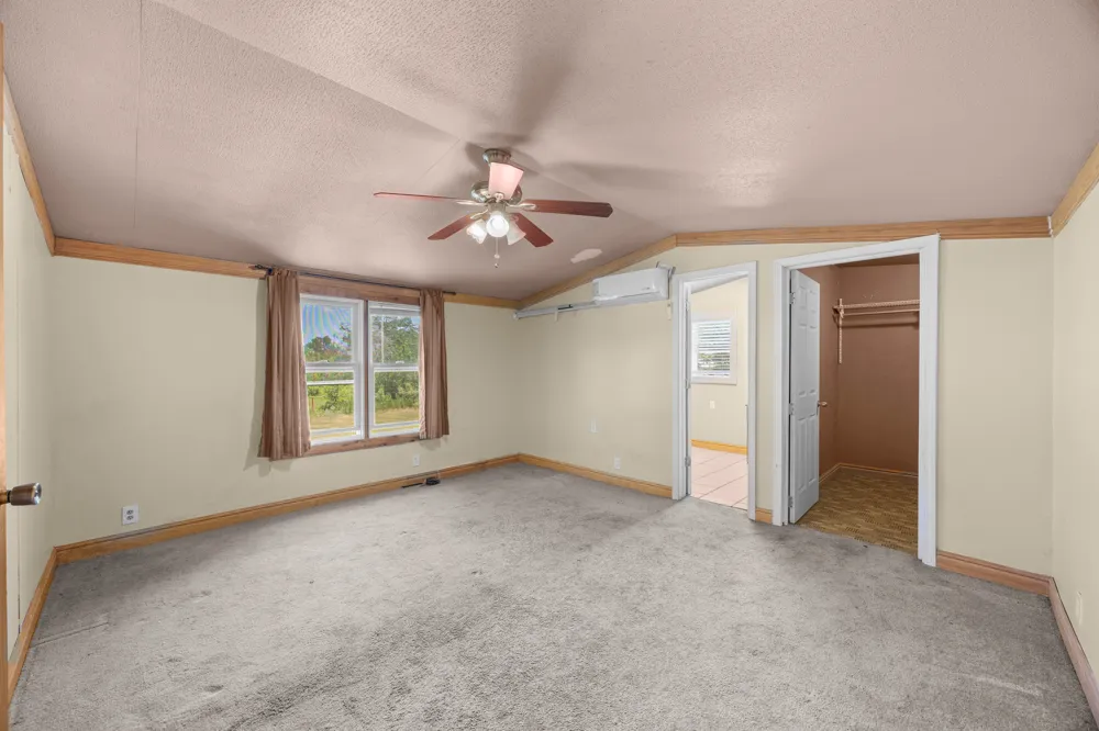 147 Community Center Road Rosanky, TX 78953