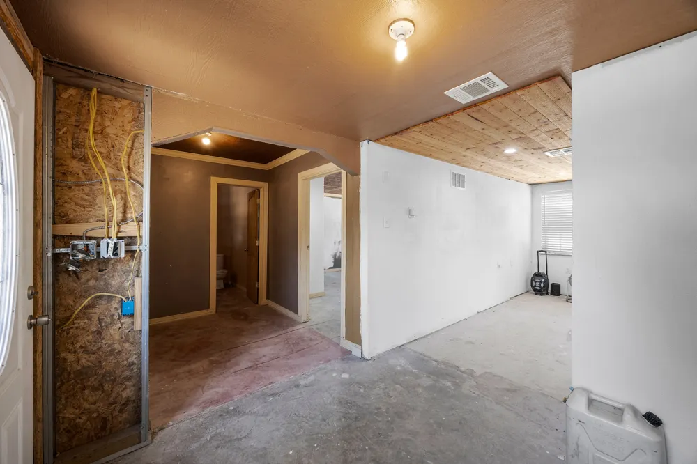 147 Community Center Road Rosanky, TX 78953
