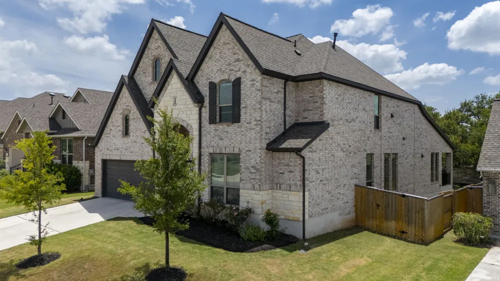 194 Trout River Road Kyle, TX 78640