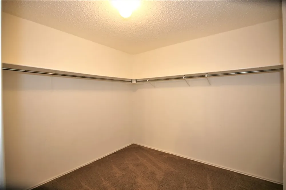 1915 Ruthie Run Cedar Park, TX 78613