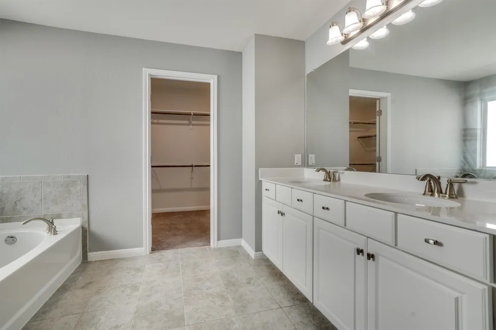 177 Diamond Point Drive Dripping Springs, TX 78620