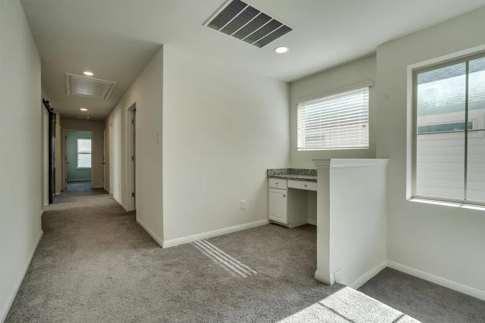 177 Diamond Point Drive Dripping Springs, TX 78620