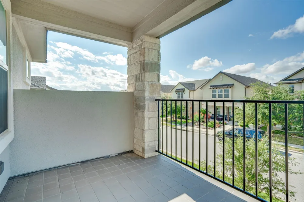 177 Diamond Point Drive Dripping Springs, TX 78620