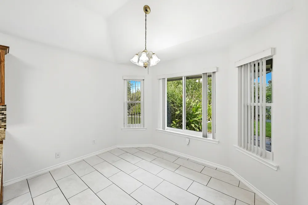 100 Village Drive Georgetown, TX 78628