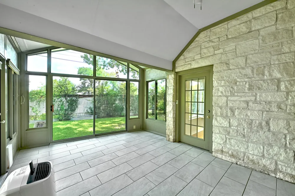 100 Village Drive Georgetown, TX 78628
