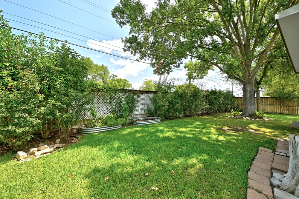 100 Village Drive Georgetown, TX 78628