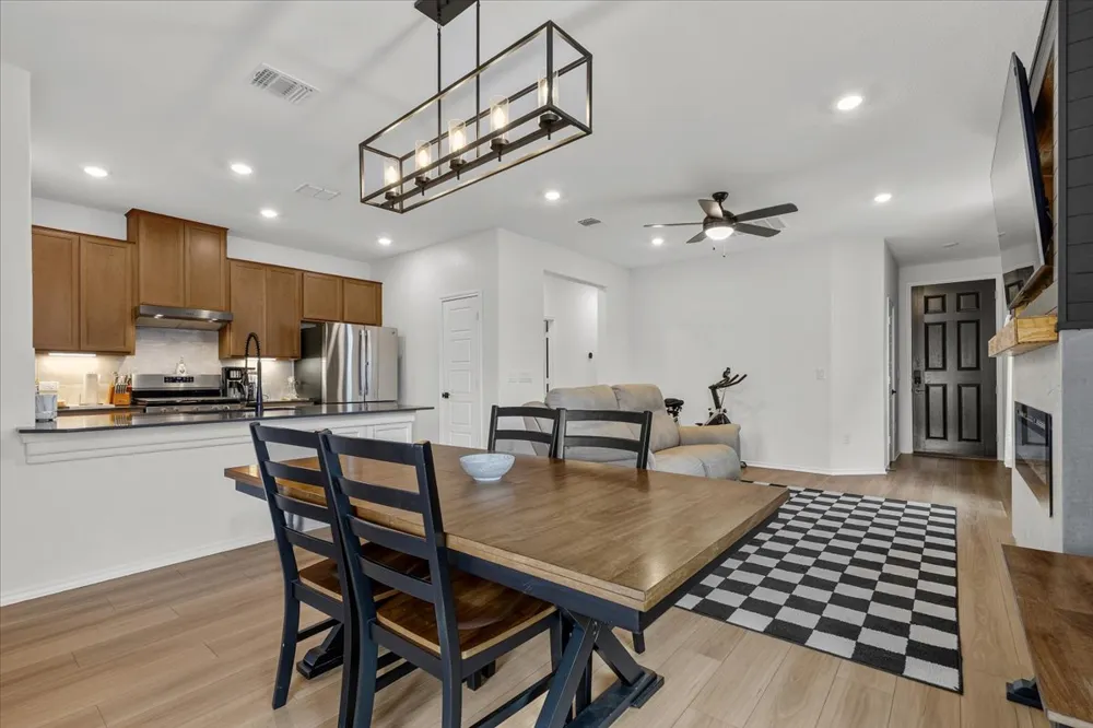 223 Pitkin Drive Lockhart, TX 78644