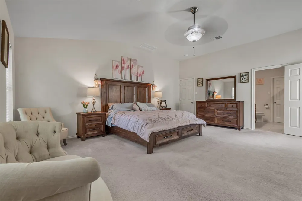 1353 Beechwood Drive Kyle, TX 78640