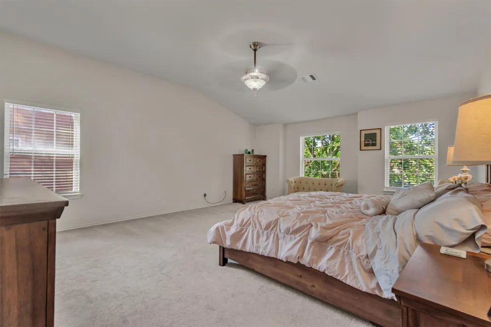 1353 Beechwood Drive Kyle, TX 78640