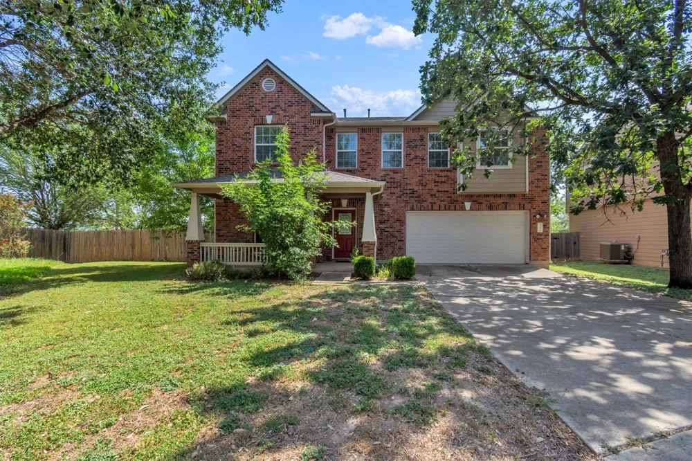 1353 Beechwood Drive Kyle, TX 78640