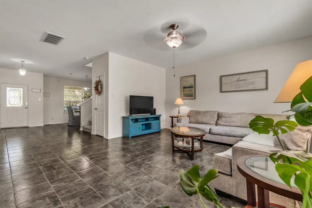 1353 Beechwood Drive Kyle, TX 78640
