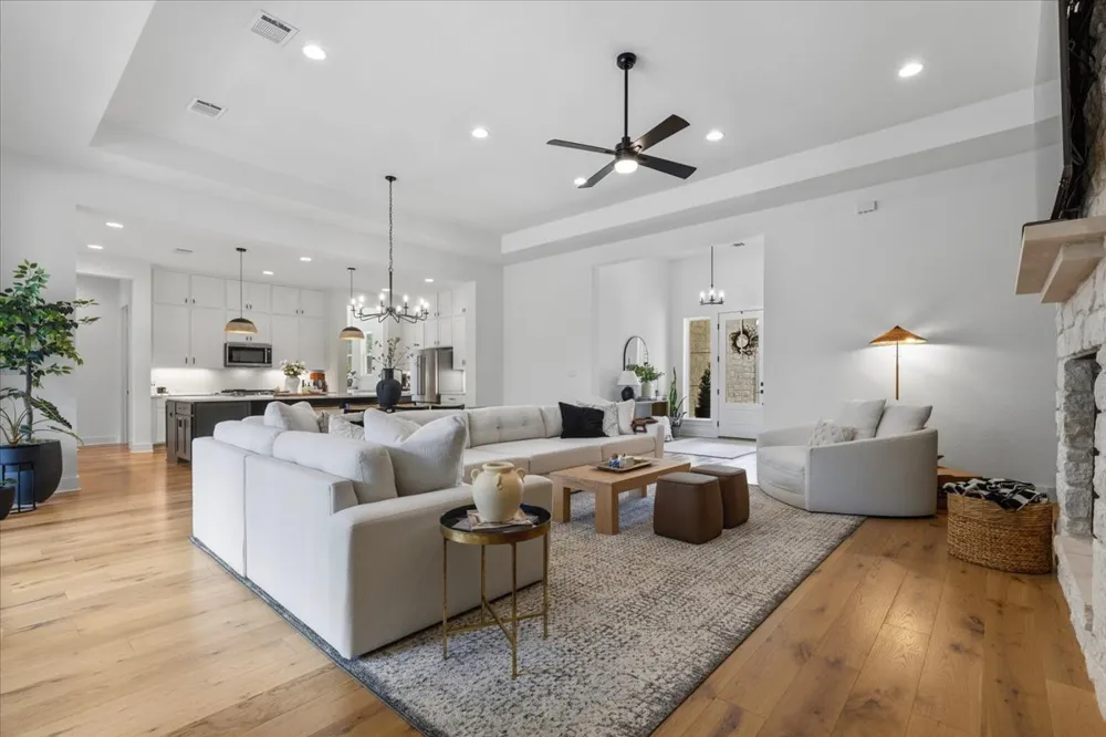 101 Onion Creek Lane Driftwood, TX 78619
