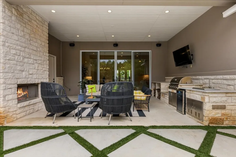 101 Onion Creek Lane Driftwood, TX 78619
