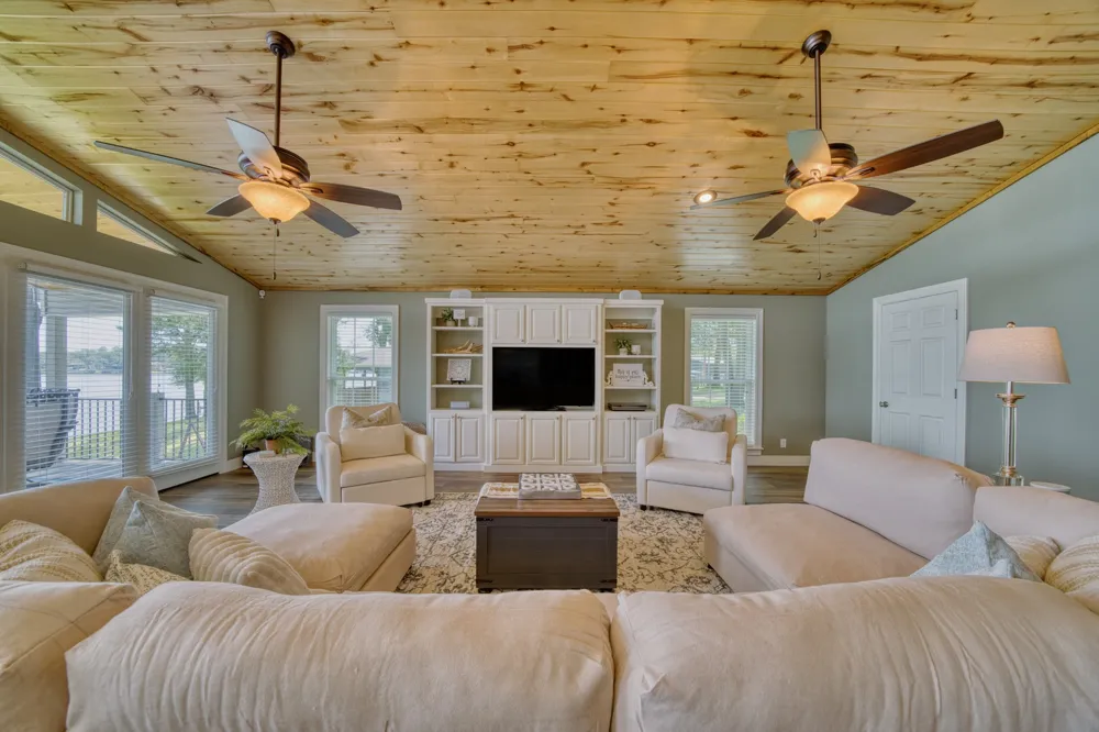 115 King Kent Court Scroggins, TX 75480