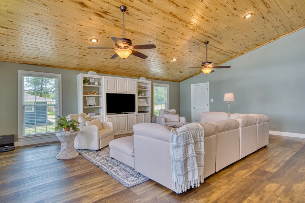 115 King Kent Court Scroggins, TX 75480