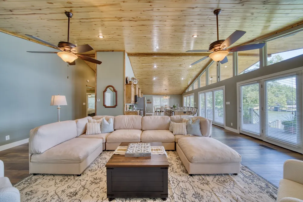 115 King Kent Court Scroggins, TX 75480