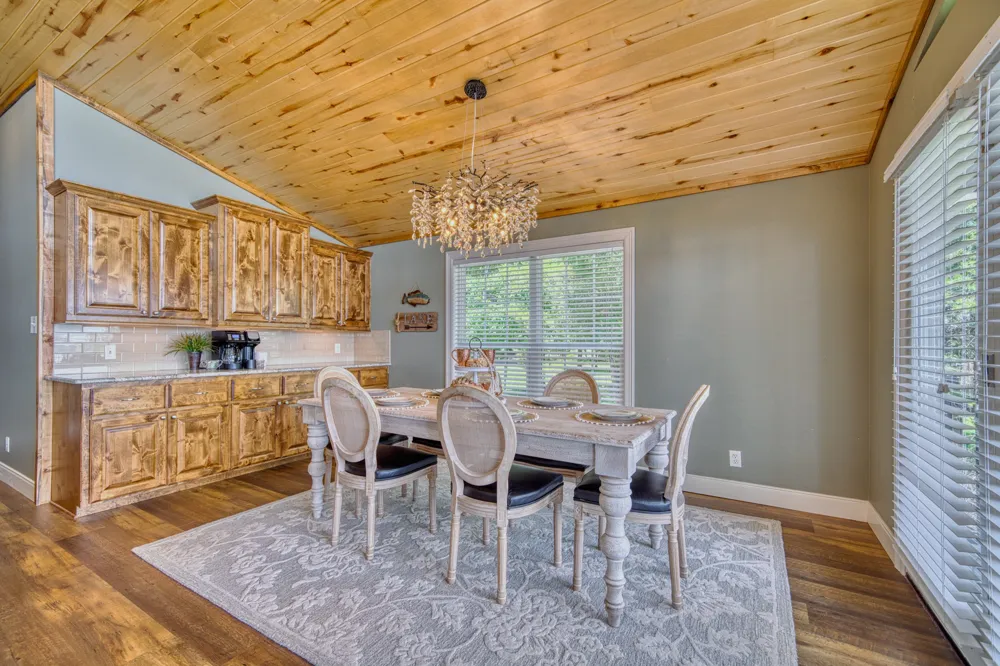 115 King Kent Court Scroggins, TX 75480