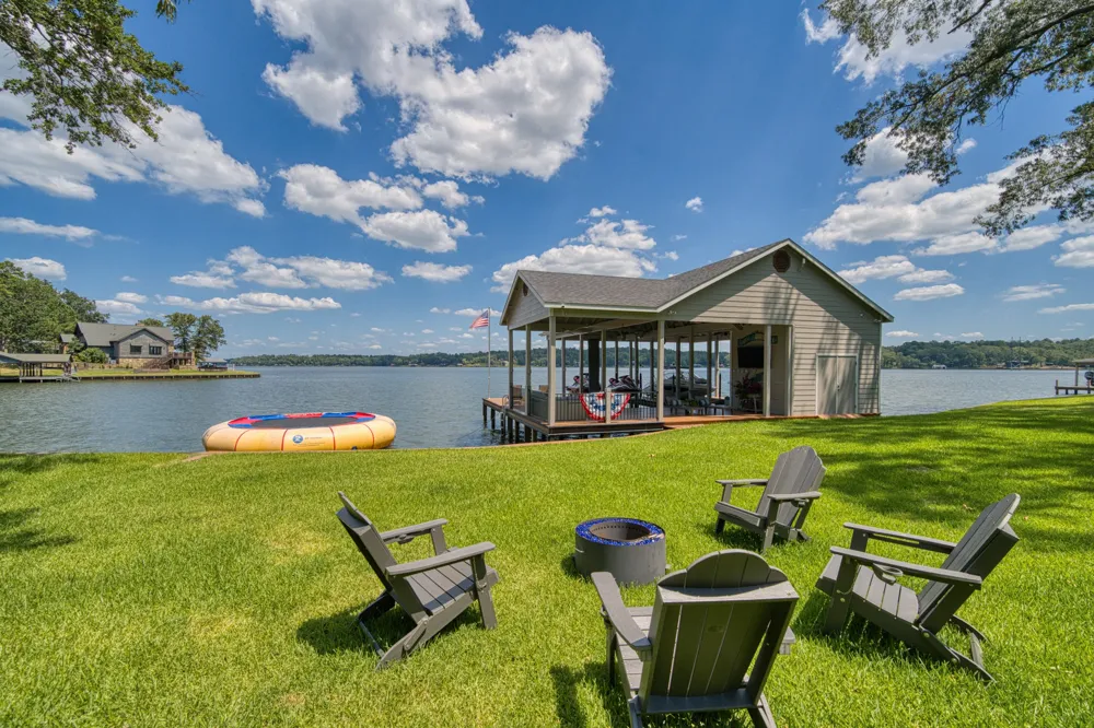 115 King Kent Court Scroggins, TX 75480