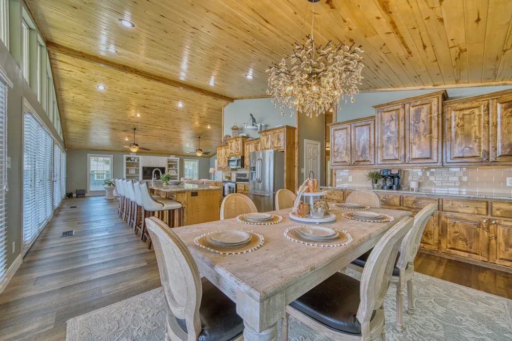 115 King Kent Court Scroggins, TX 75480