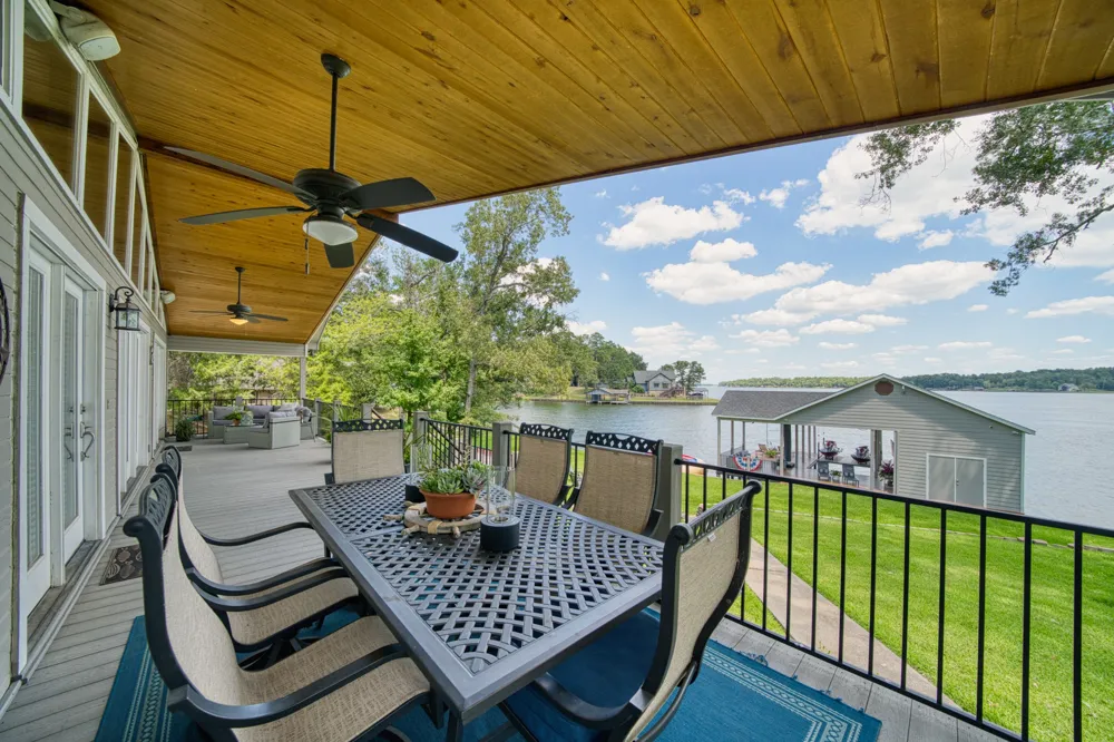 115 King Kent Court Scroggins, TX 75480