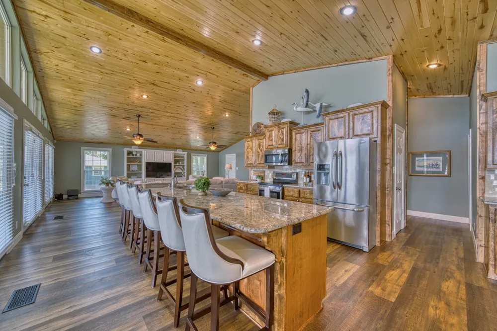 115 King Kent Court Scroggins, TX 75480