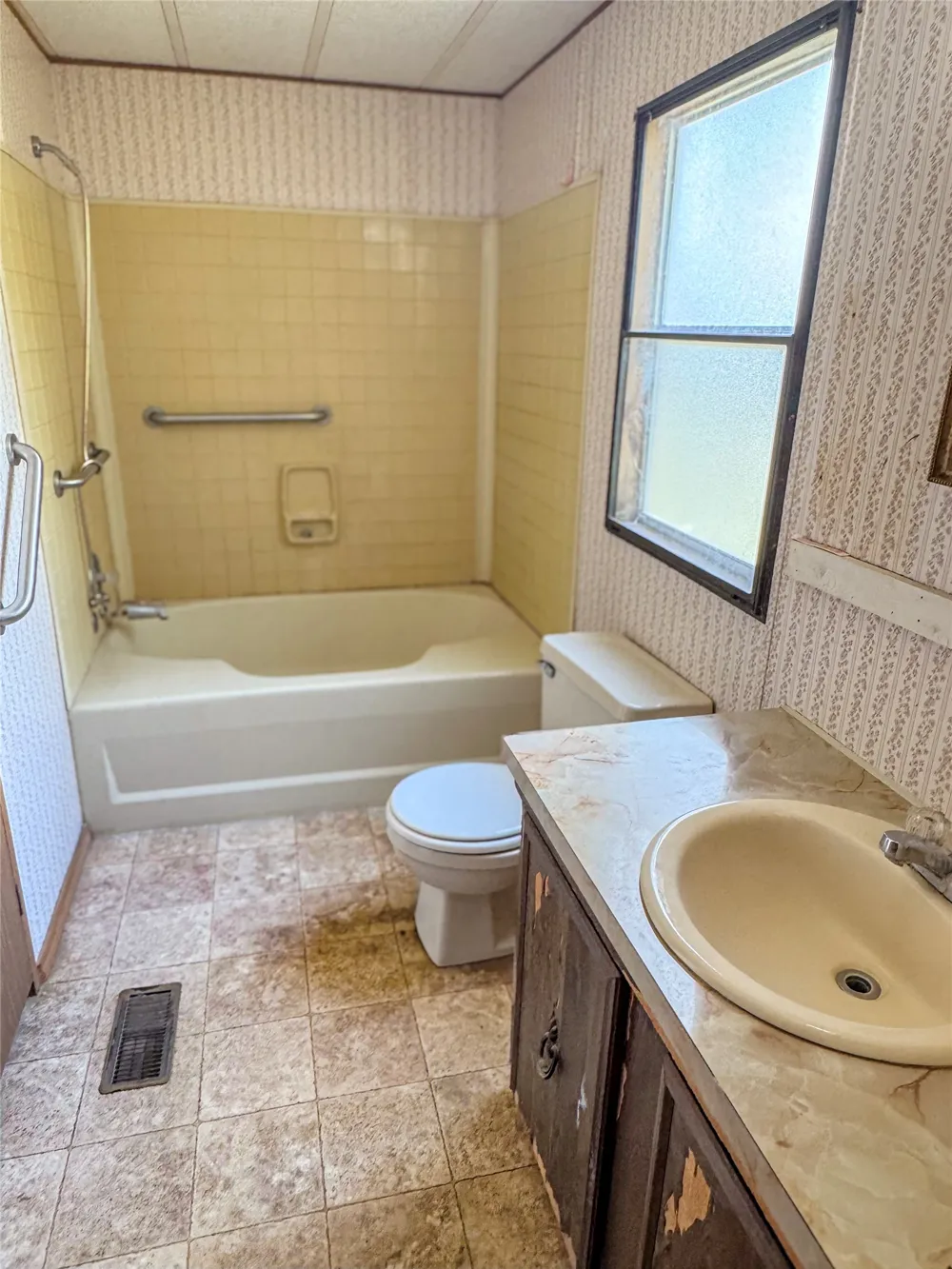 1092 Willow Drive Canyon Lake, TX 78133