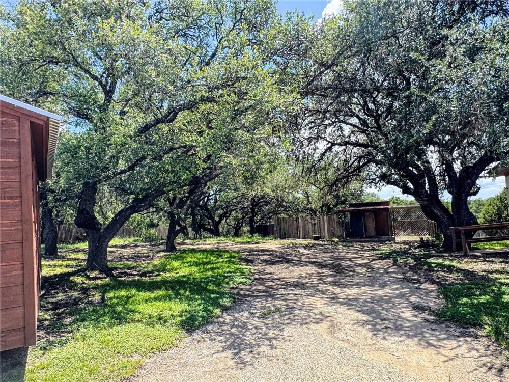 1092 Willow Drive Canyon Lake, TX 78133