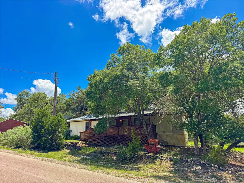 1092 Willow Drive Canyon Lake, TX 78133