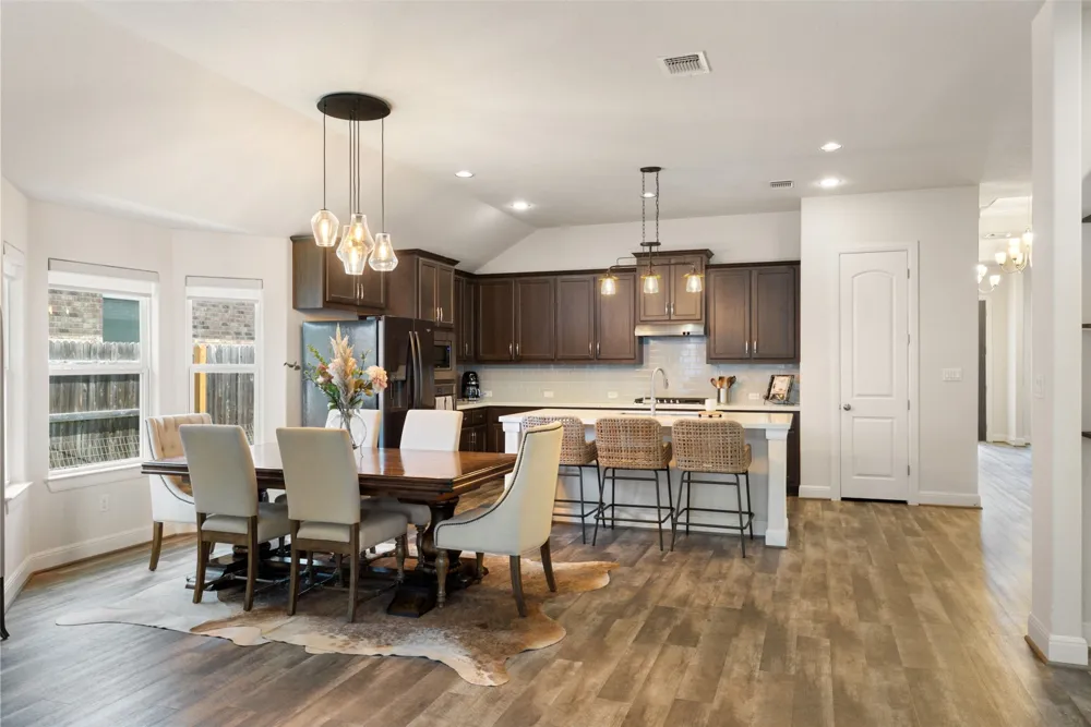 396 Gunnison Way Kyle, TX 78640