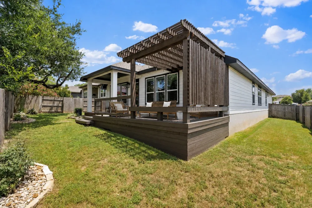 396 Gunnison Way Kyle, TX 78640