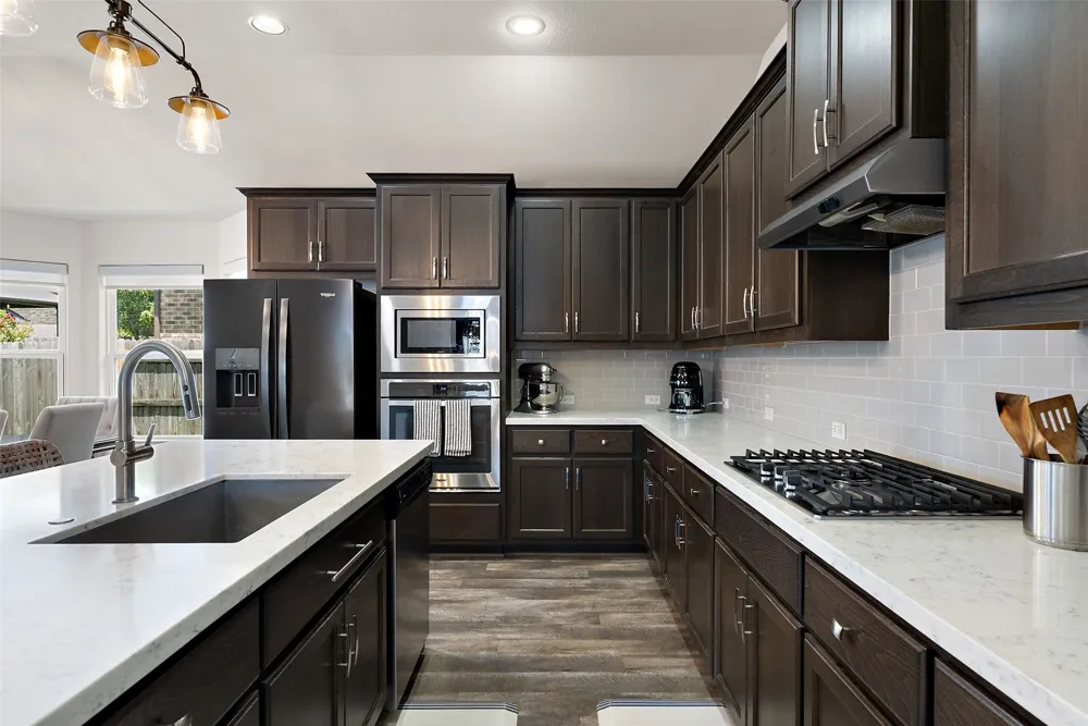 396 Gunnison Way Kyle, TX 78640