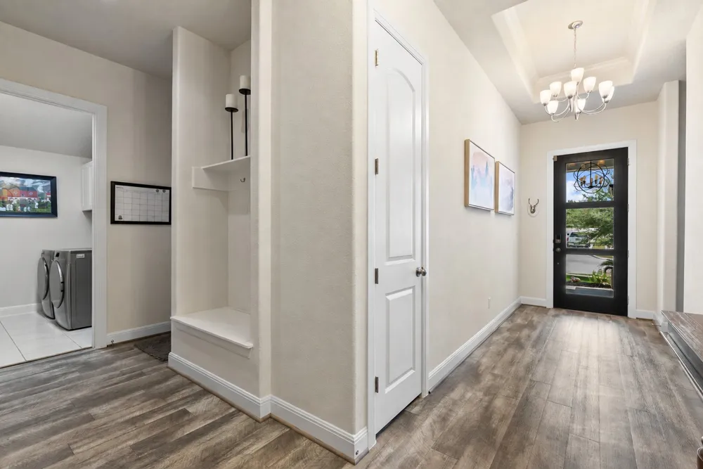 396 Gunnison Way Kyle, TX 78640