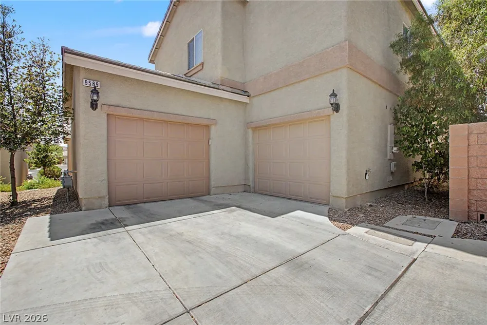 9589 Greensburg Avenue Las Vegas, NV 89178