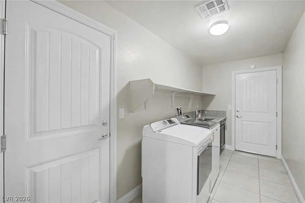 9589 Greensburg Avenue Las Vegas, NV 89178