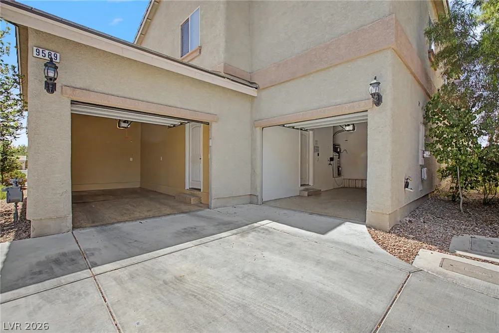 9589 Greensburg Avenue Las Vegas, NV 89178