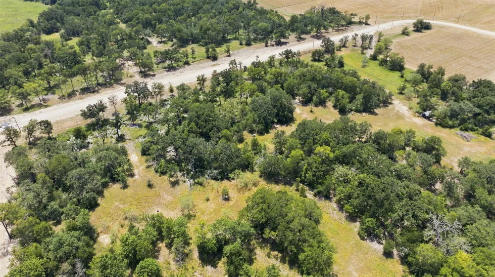 408 Cresent Bend Bend Cameron, TX 76520